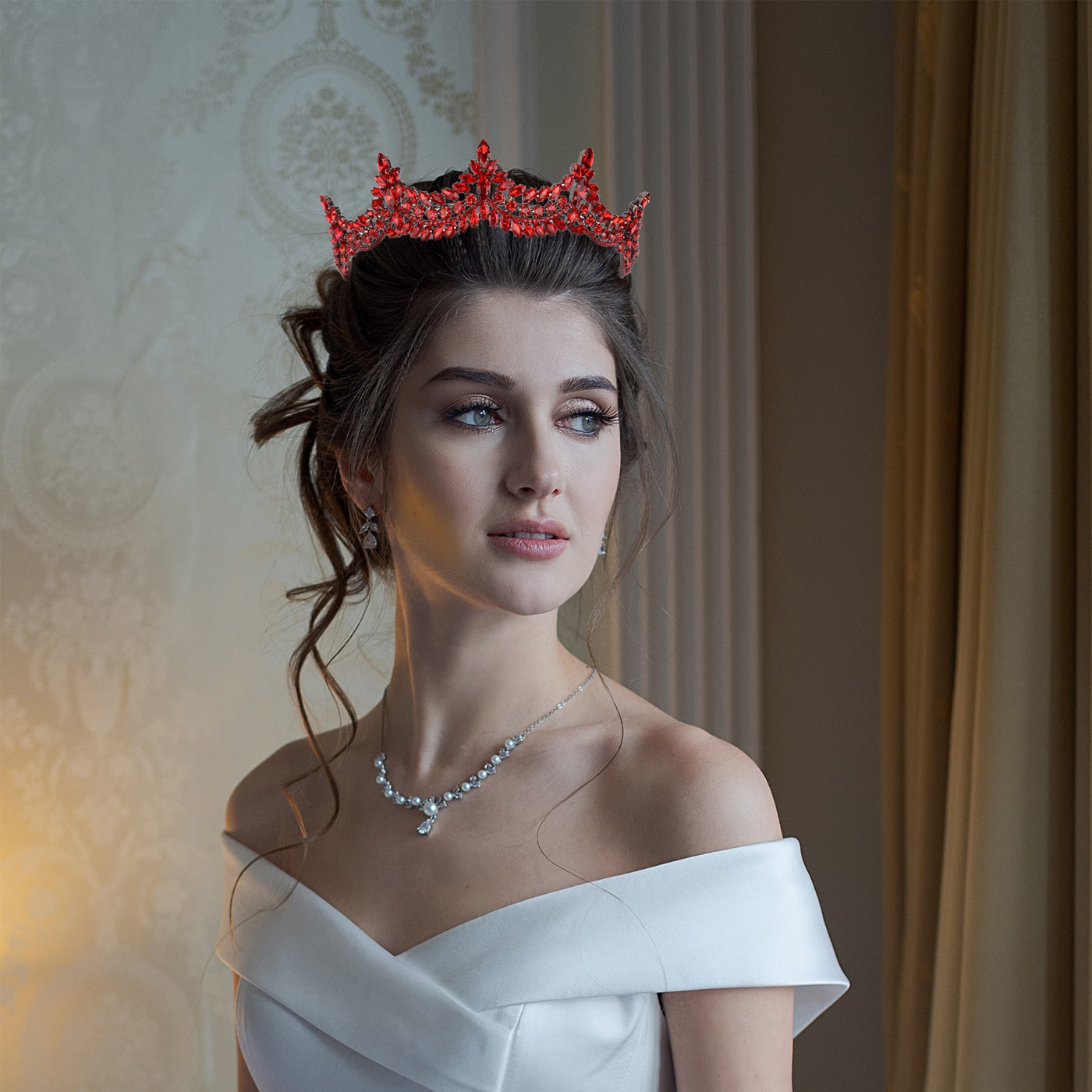 Elegant Vintage Crystal Wedding Crown Special Wedding Crown for Brides