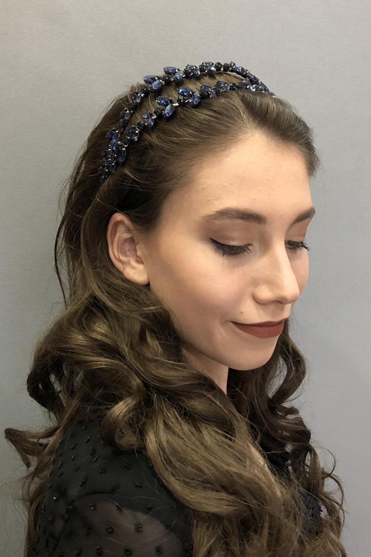 Alfa Model Navy Blue Double Row Henna Crown