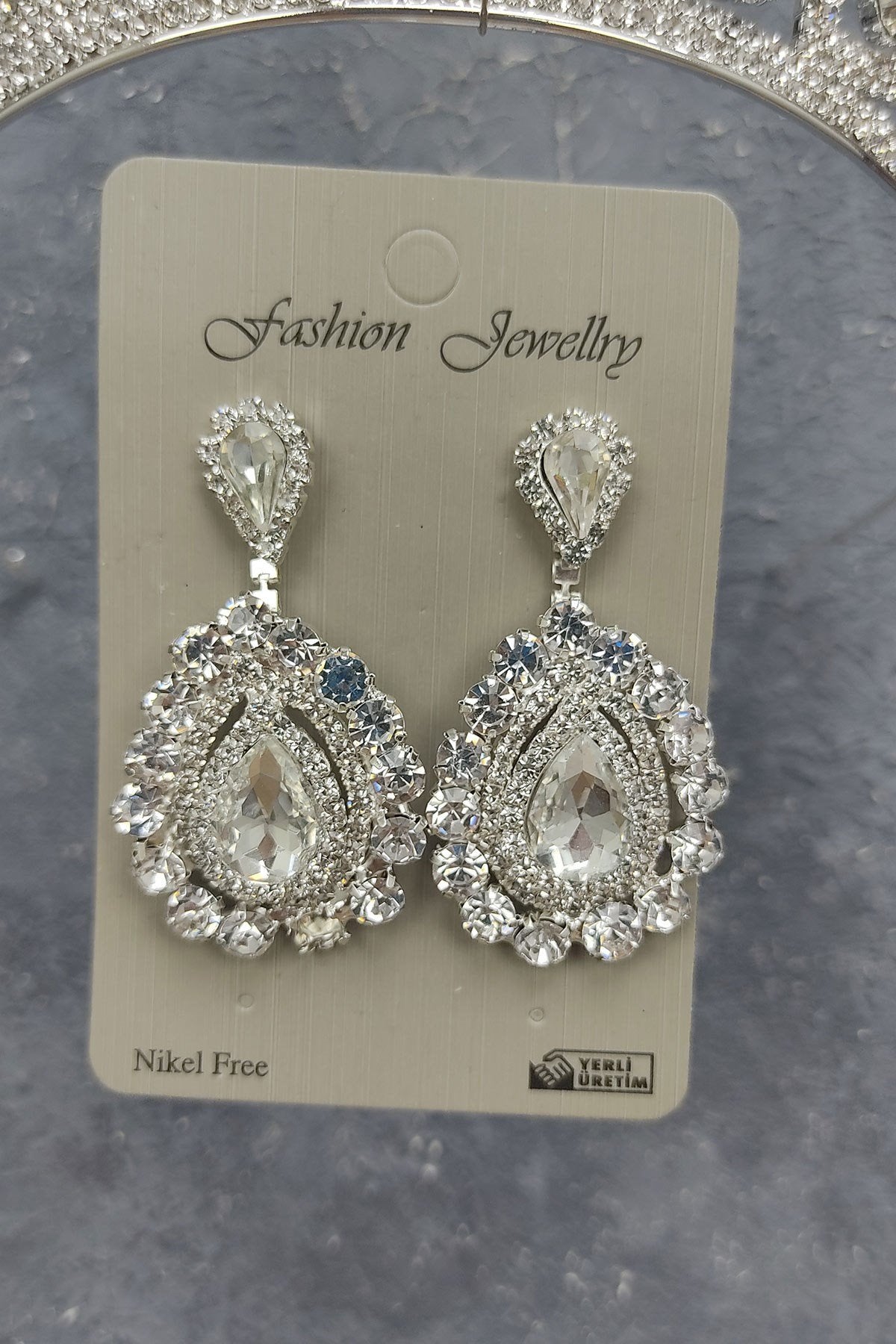 Angel Model Bridal Crown and Shuttle Stone Earrings