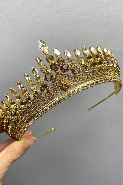 Anteras Bridal Henna Crown and Earrings