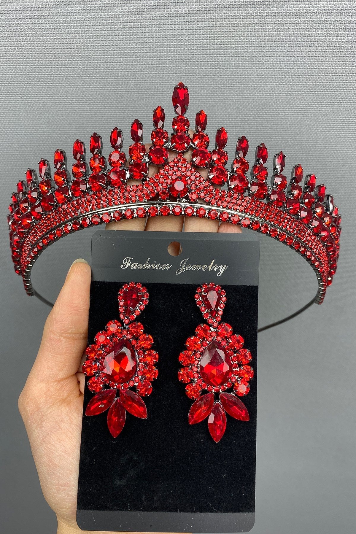 Anteras Bridal Henna Crown and Earrings