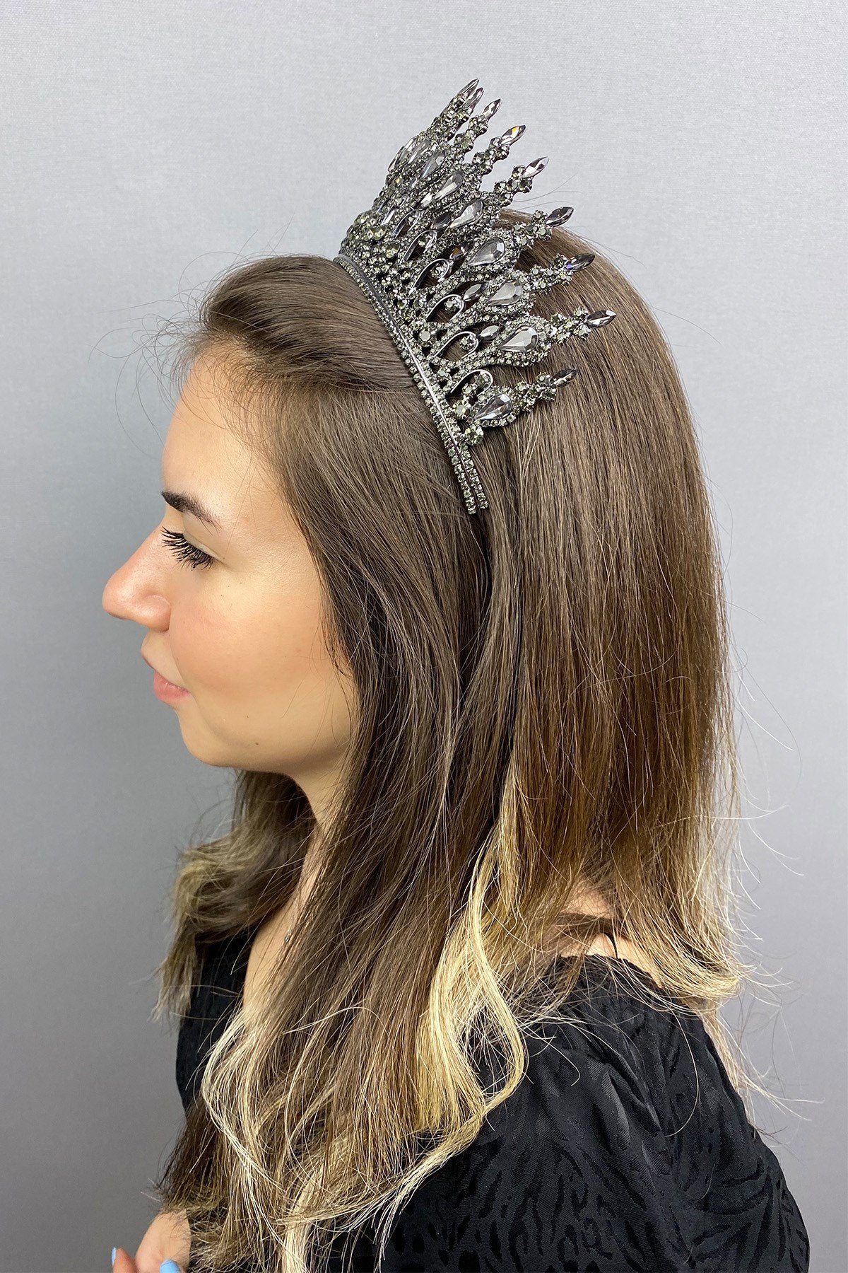 Anthracite Grey Henna Bridal Crown