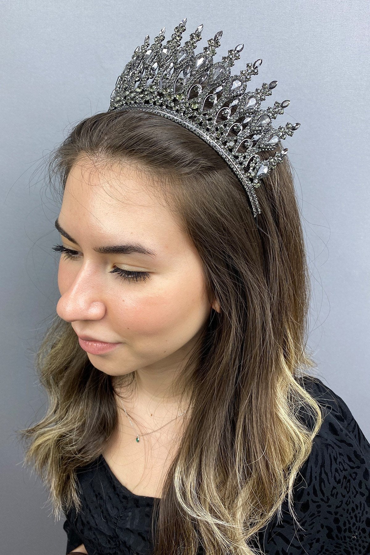 Anthracite Grey Henna Bridal Crown